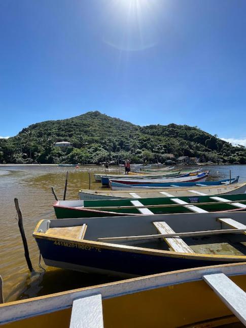 Pousada Piratas Do Embau Guarda do Embaú Esterno foto